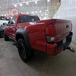 Toyota Tacoma